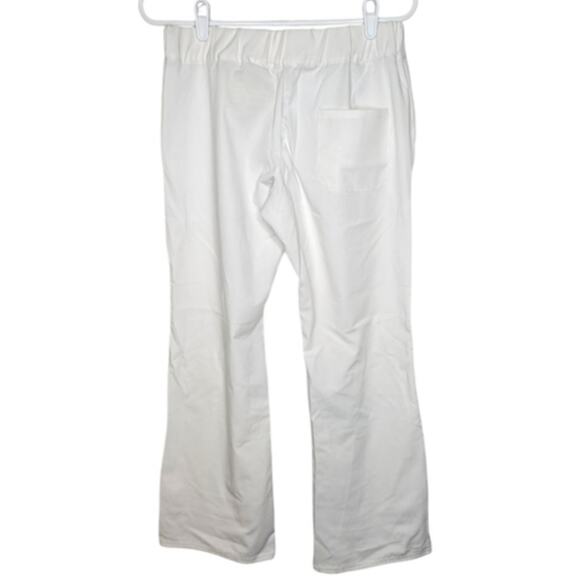 New Balance White Flare Scrub Pants Pockets Womens SM Comfy Work Medical Stretch - Picture 2 of 3